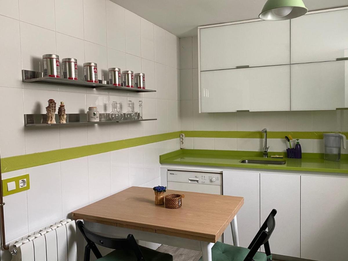 Apartamento La Biblioteca En Cuenca Куэнка Экстерьер фото