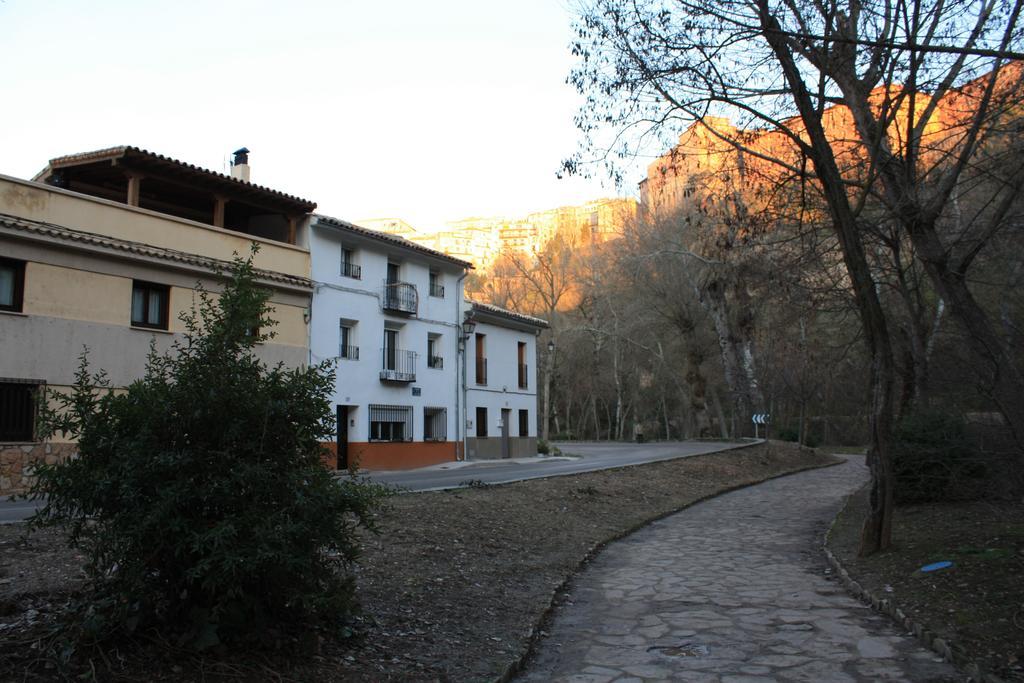 Apartamento La Biblioteca En Cuenca Куэнка Экстерьер фото